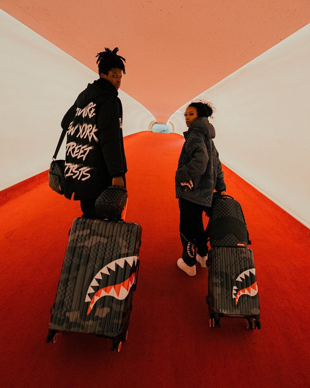 3AM SHARKNAUTICS 295 FULL-SIZE LUGGAGE - Image 6