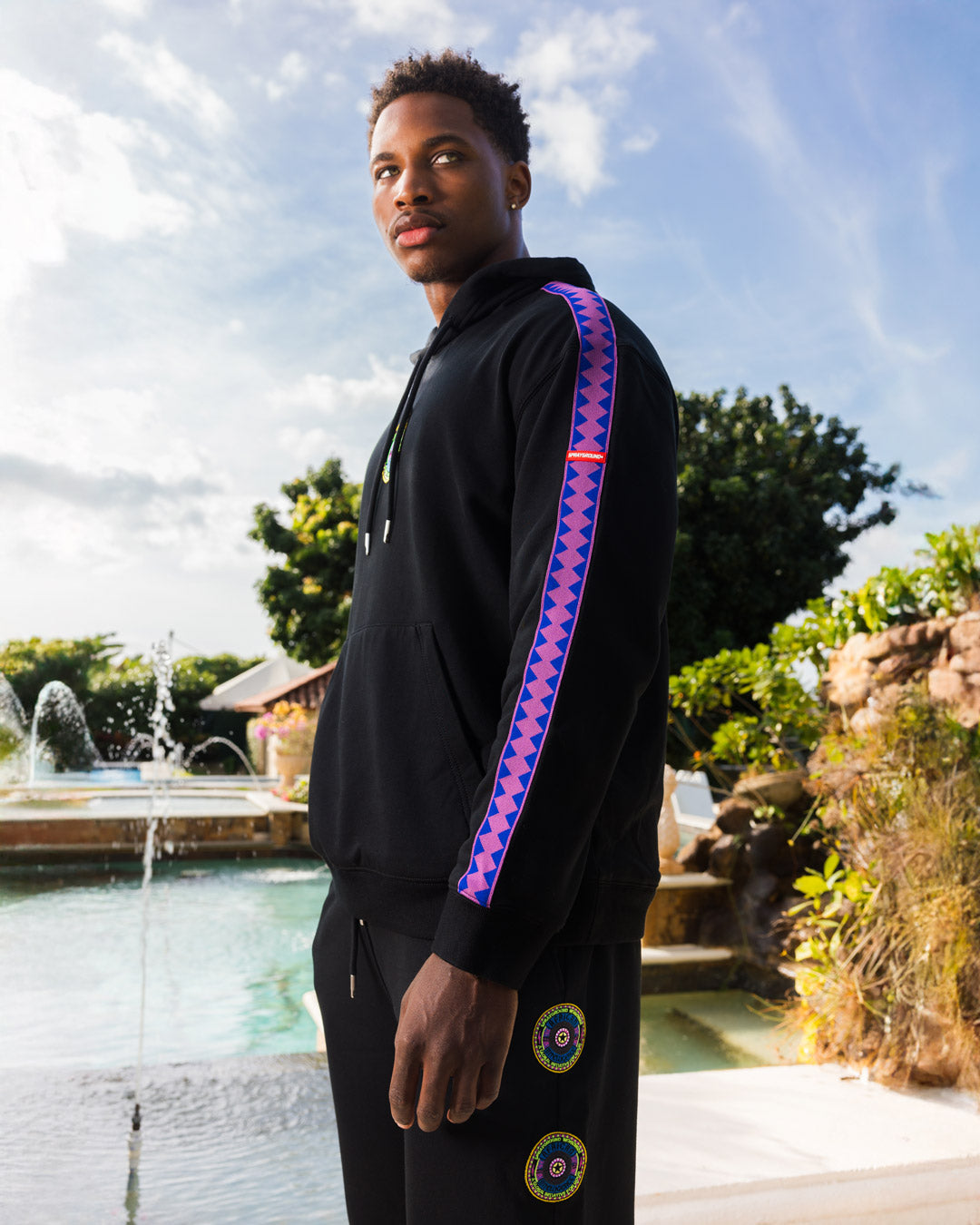 AI 12 BROOKLYN BEYOND - SANDFLOWER COLLAB HOODY - Image 4