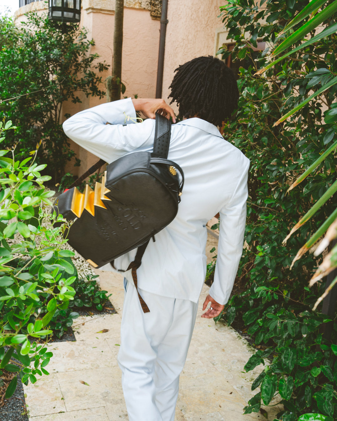 Ai3 SHARK BITE BLACK GOLD BACKPACK DLXV - Image 4