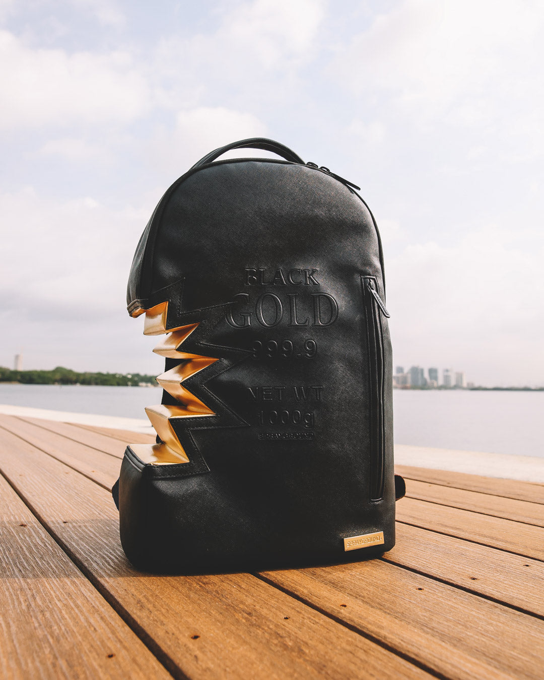 Ai3 SHARK BITE BLACK GOLD BACKPACK DLXV - Image 6