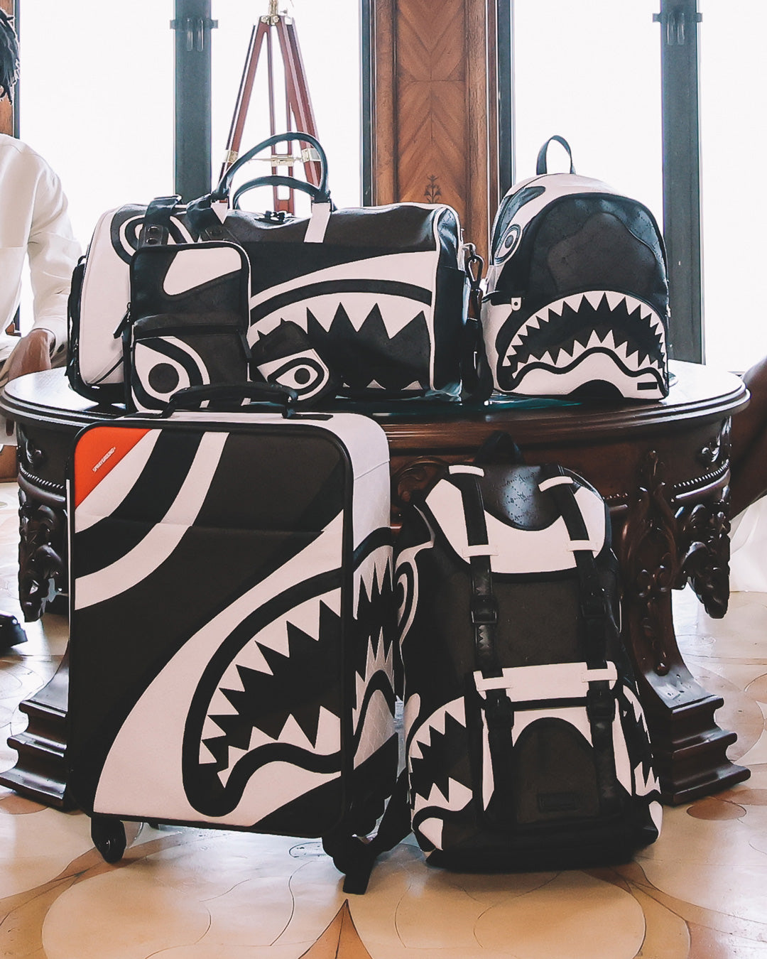 VVIP SAVAGE BACKPACK - Image 10