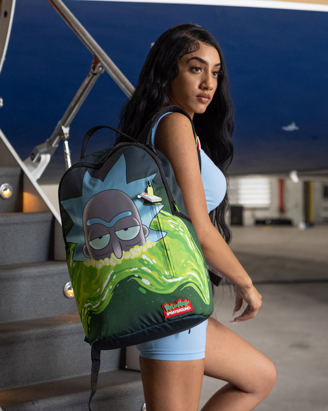 RICK AND MORTY PORTAL SHARK DLXR - Image 2