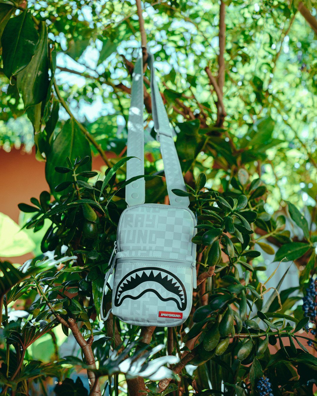 SPLIT THE CHECK PEARL SLING - Image 11