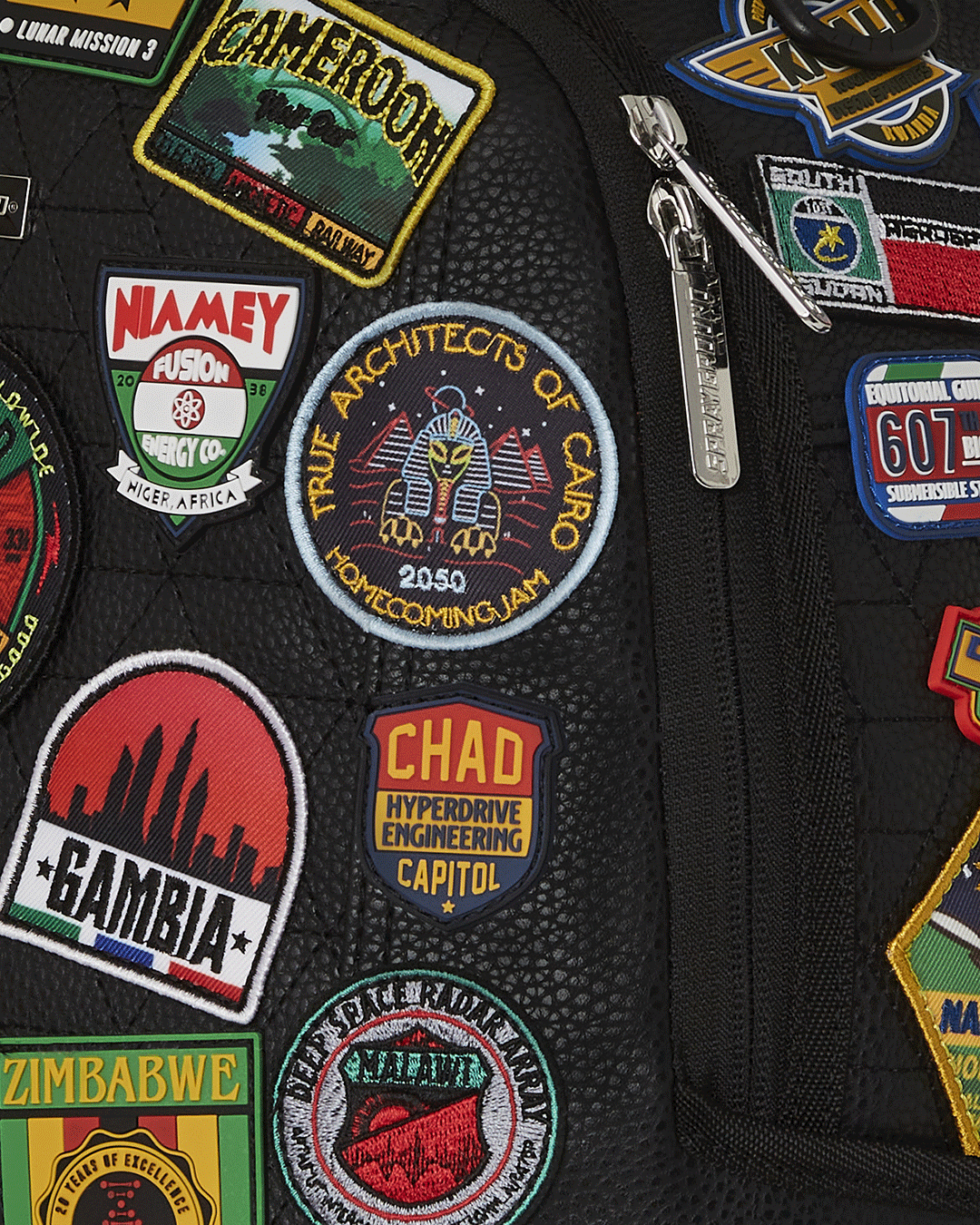 AI THE 54 PATCHES OF AFRICA CARGO BACKPACK - Image 9