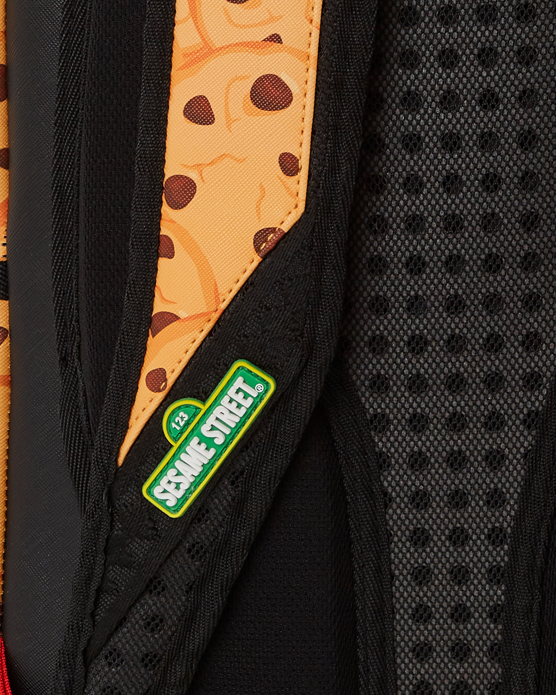COOKIE MONSTER REVEAL BACKPACK DLXV - Image 12