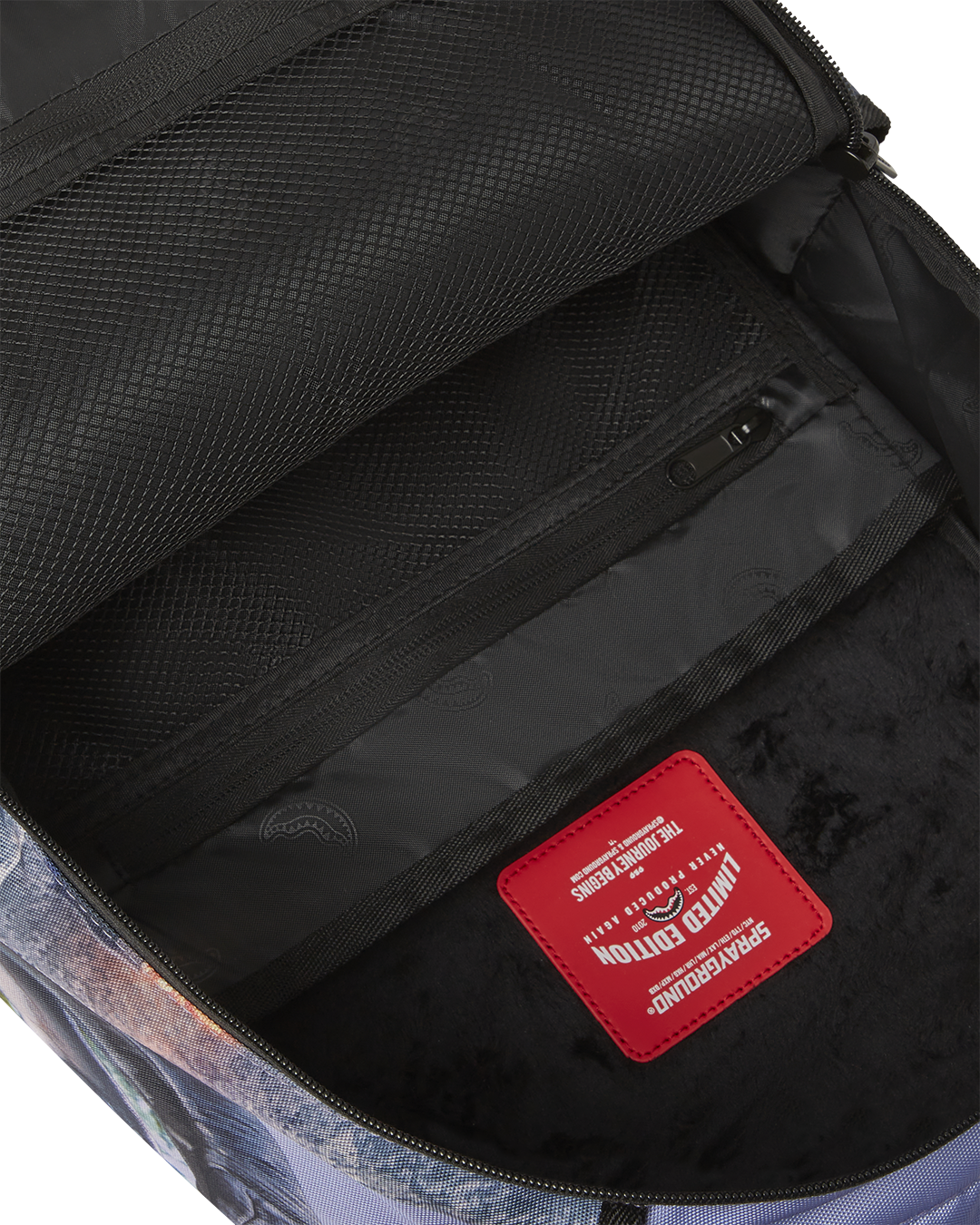 WELCOME TO JURASSIC SHARK BACKPACK - Image 11