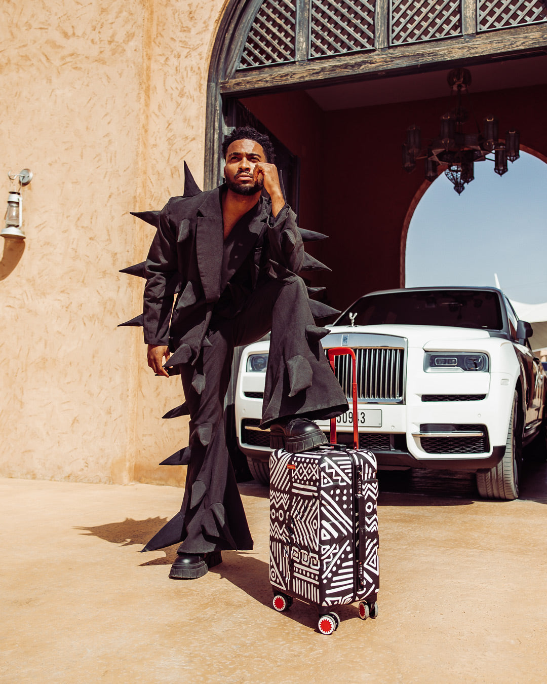 AI8 AFRICAN INTELLIGENCE - ORIGIN STORY SHARKNAUTICS HARDSHELL CARRY-ON LUGGAGE - Image 6
