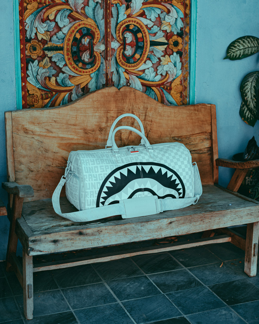 SPLIT THE CHECK PEARL DUFFLE - Image 18