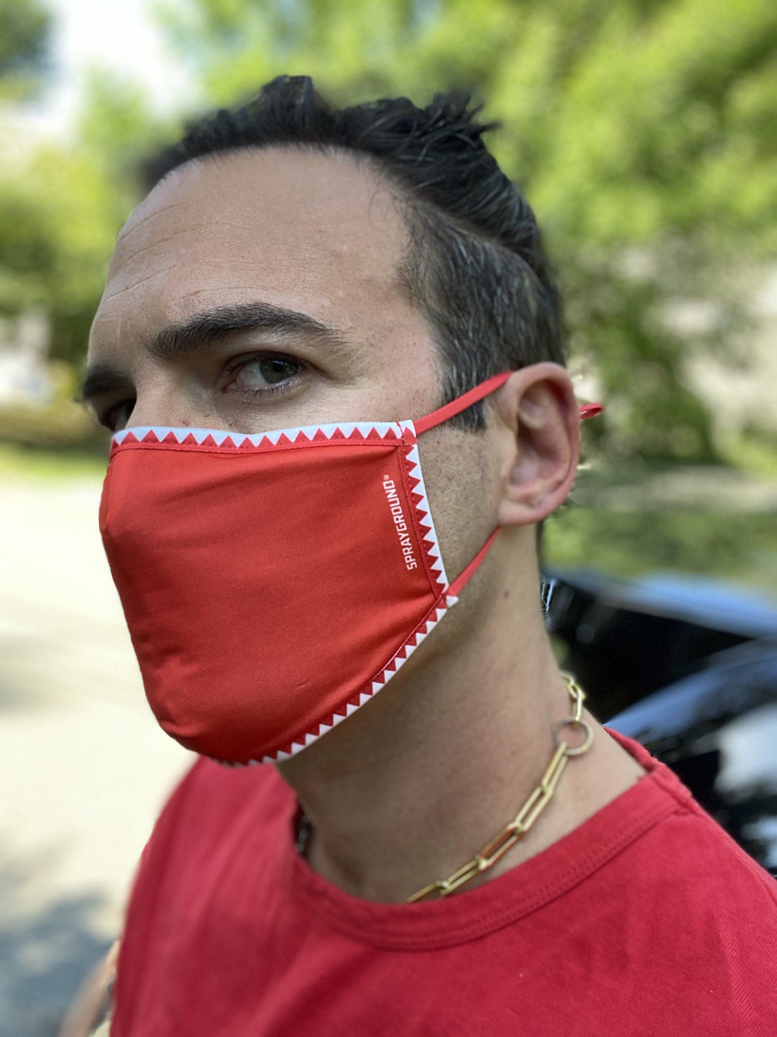 ADULT VERTICAL SHARK RED FORM-FITTING FACE MASK - Image 3