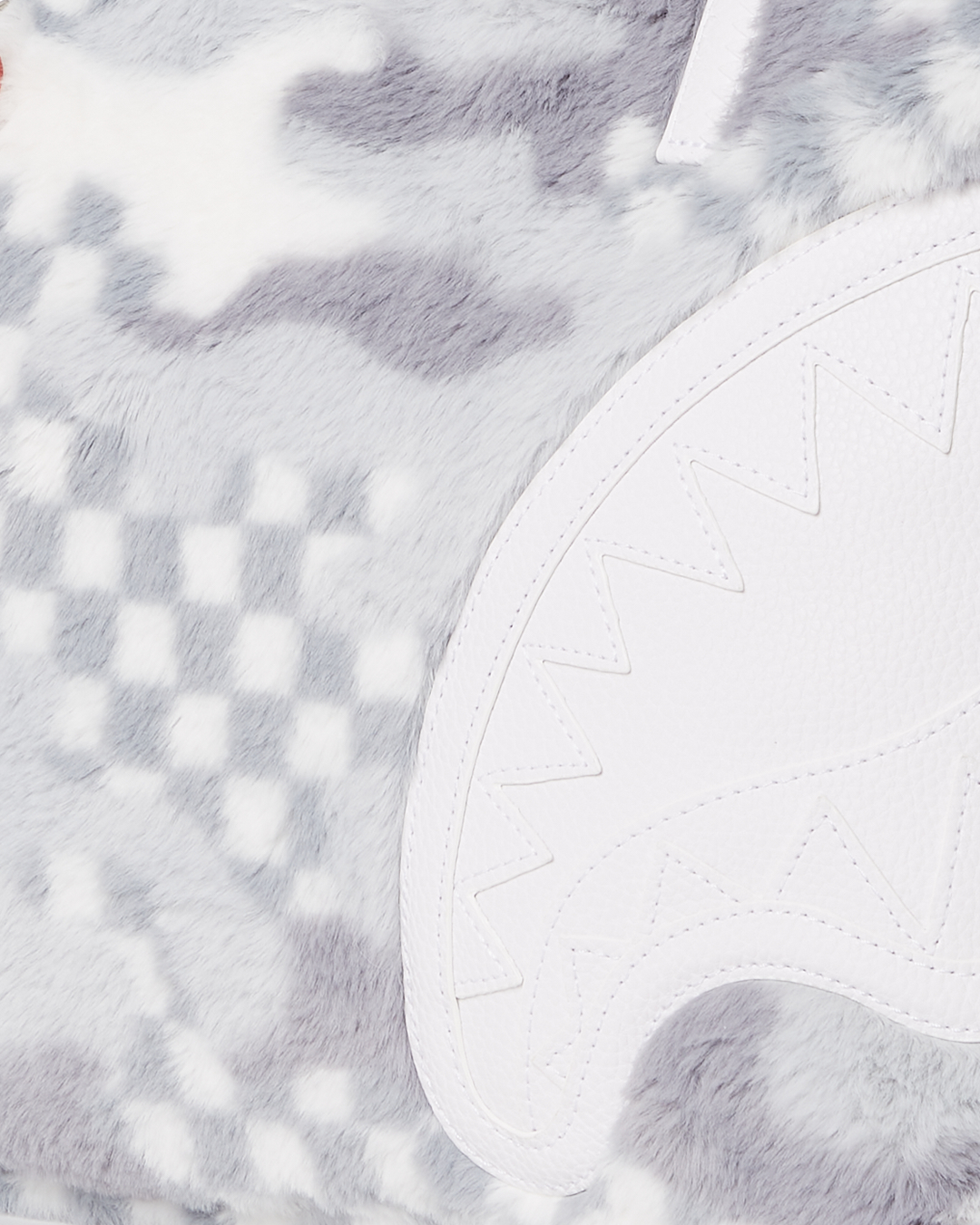 3AM PLUSH SWISS ALPS TOTE - Image 10