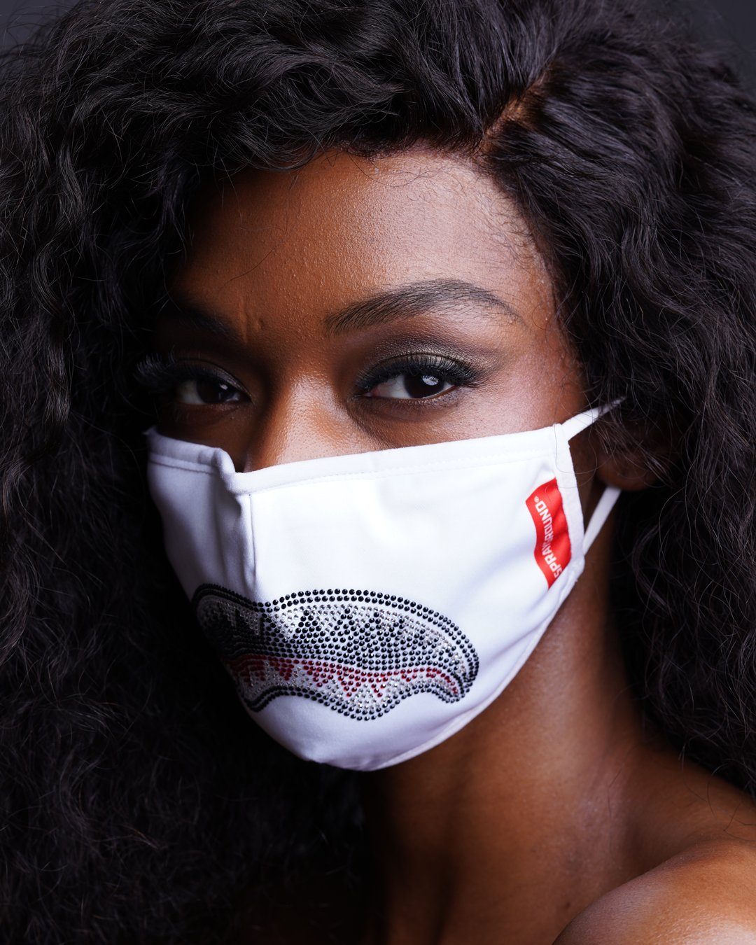 TRINITY DIAMOND SHARK WHT POLYESTER FACE MASK - Image 2