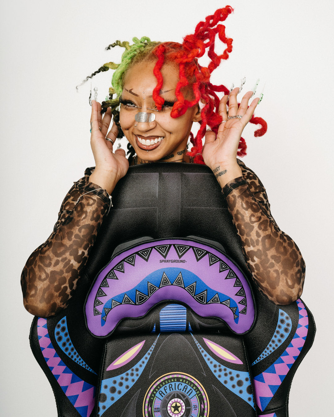 AI 12 BROOKLYN BEYOND - SANDFLOWER COLLAB GAMING CHAIR - Image 10