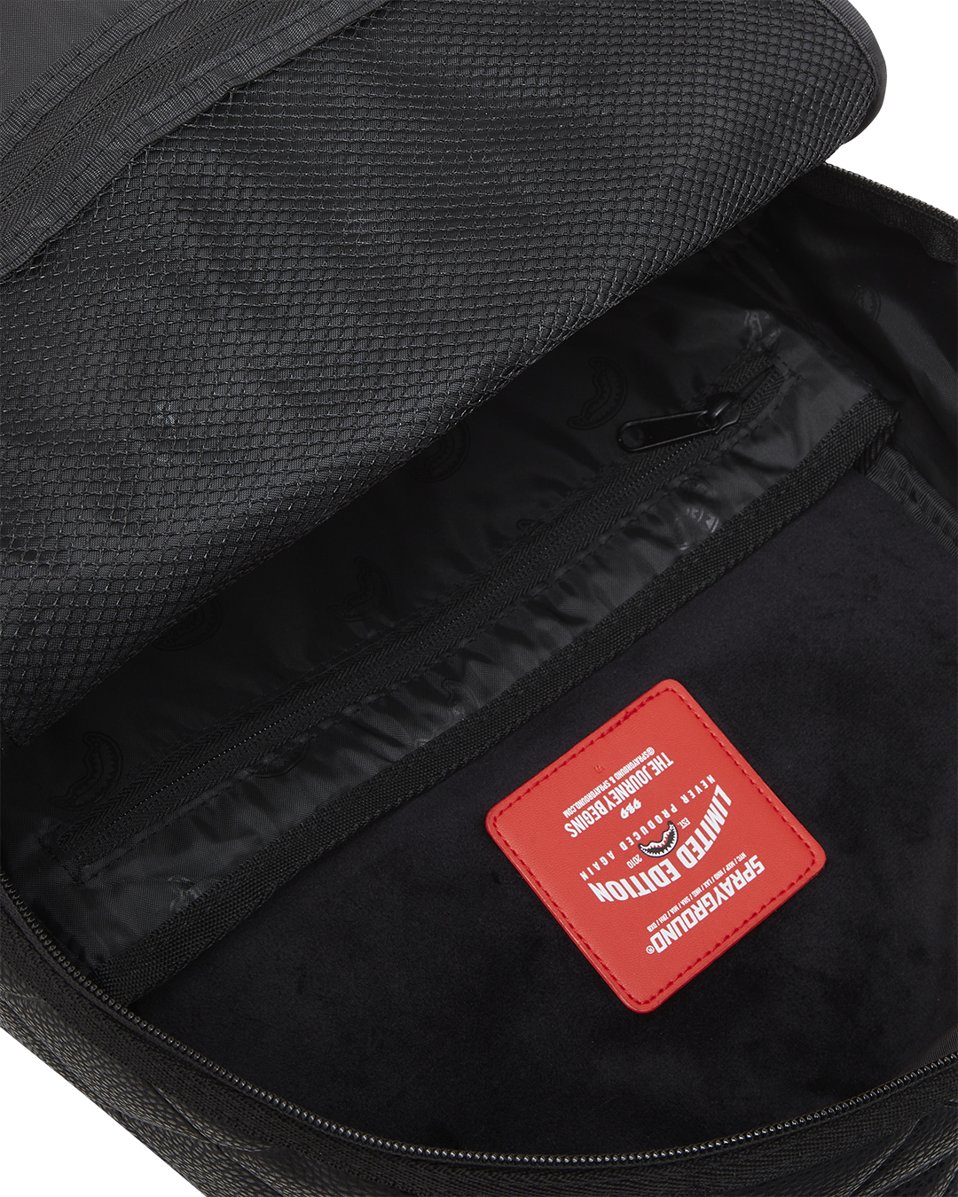 HELLO MY NAME IS 15 YEARS QUILTED BACKPACK SUPER RARE - Image 15