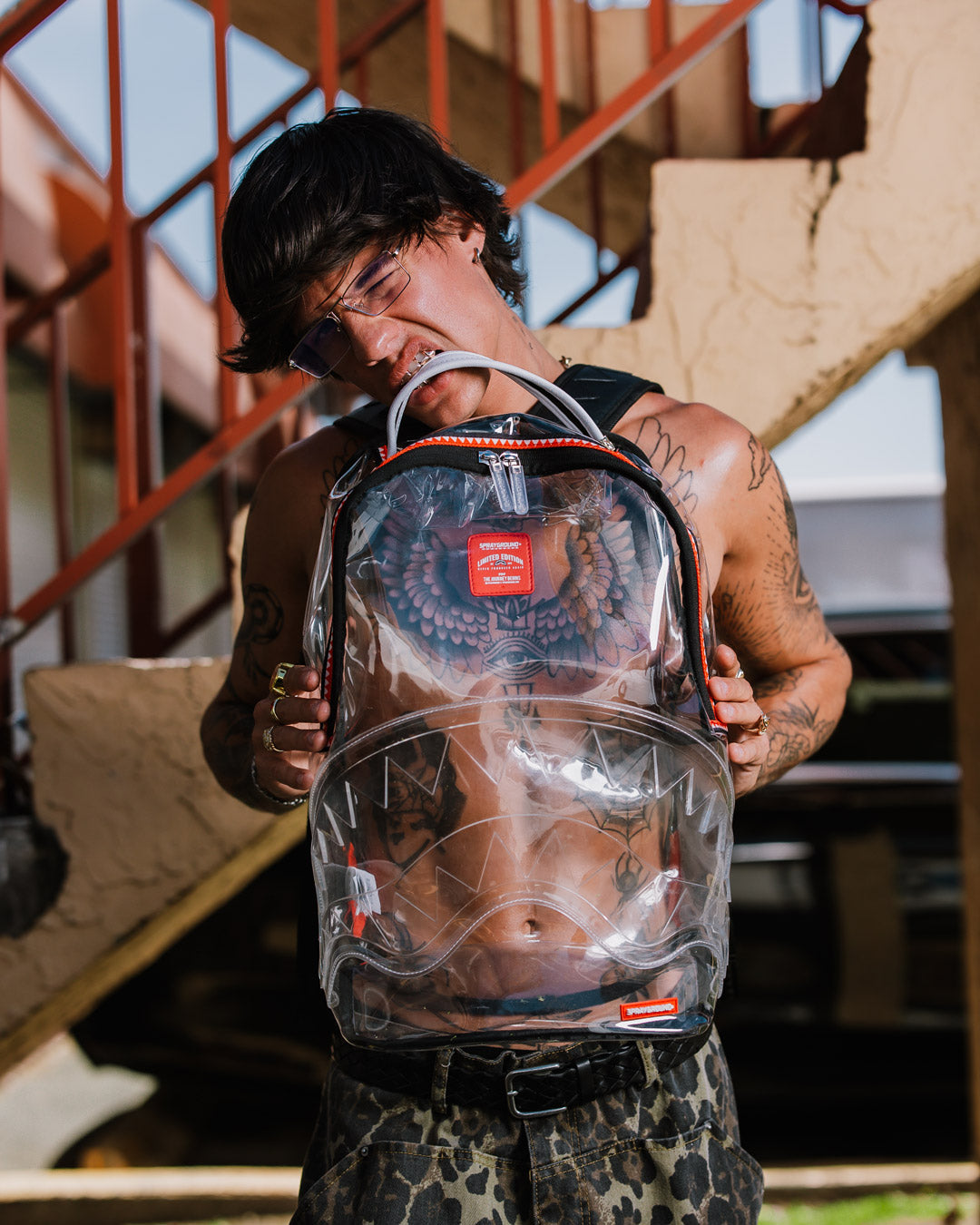 100 CLEAR BACKPACK SHARK - Image 8