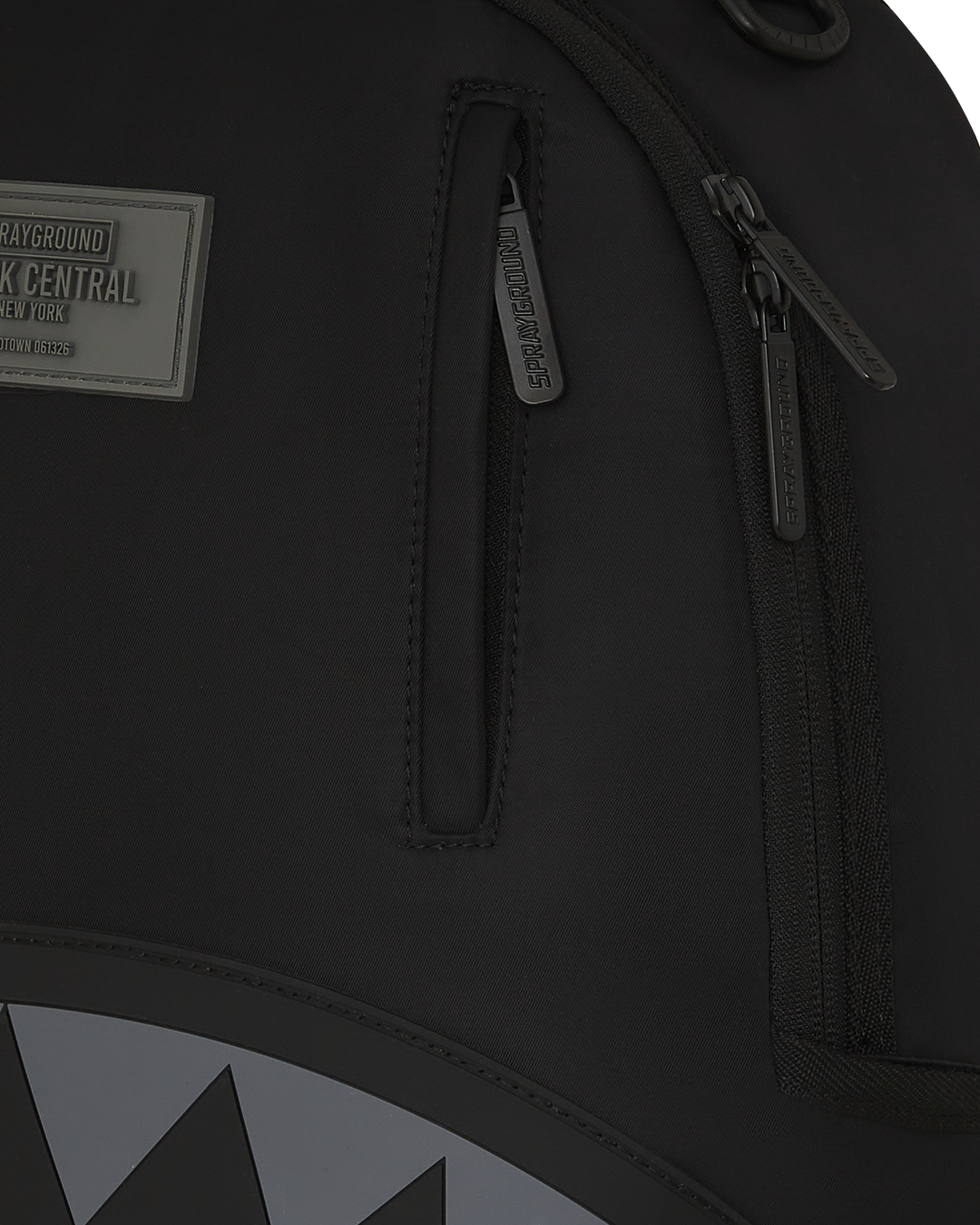 SHARK CENTRAL PULSE 20 BACKPACK - Image 9