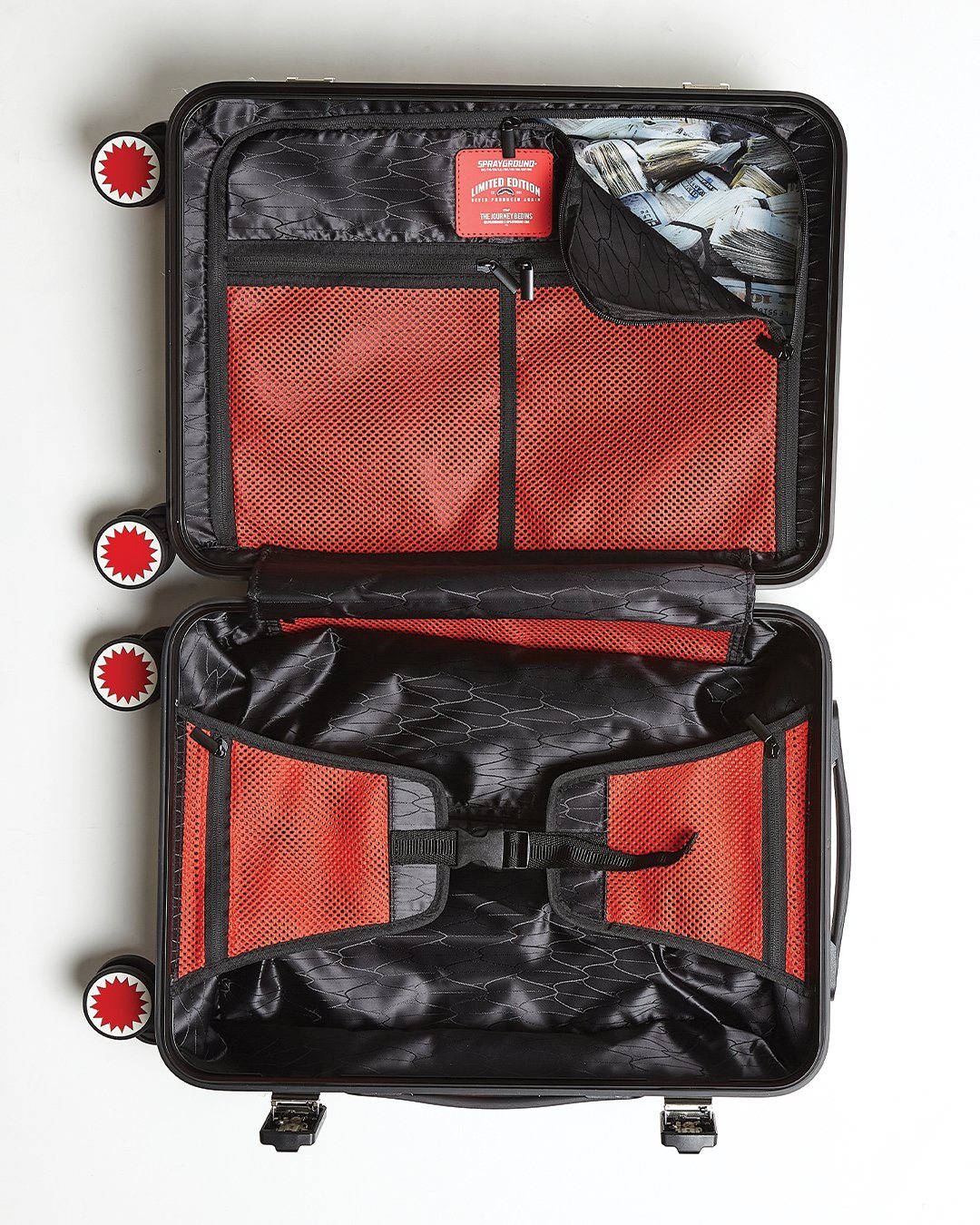SHARKNAUTICS CAMO 215 CARRY-ON LUGGAGE - Image 10