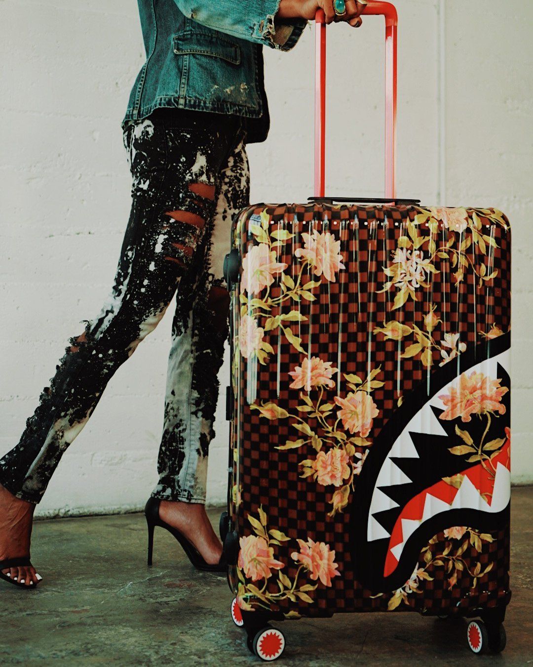 SHARKFLOWER 295 FULL-SIZE SHARKNAUTICS LUGGAGE - Image 18